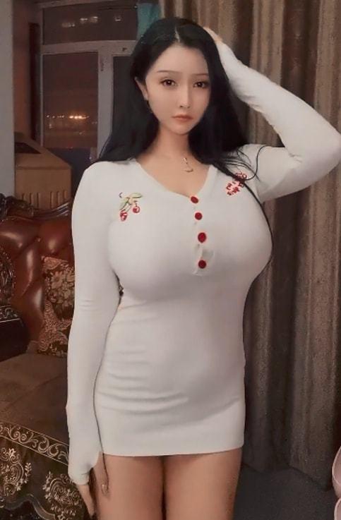巨臀中文字幕一区二区翘臀